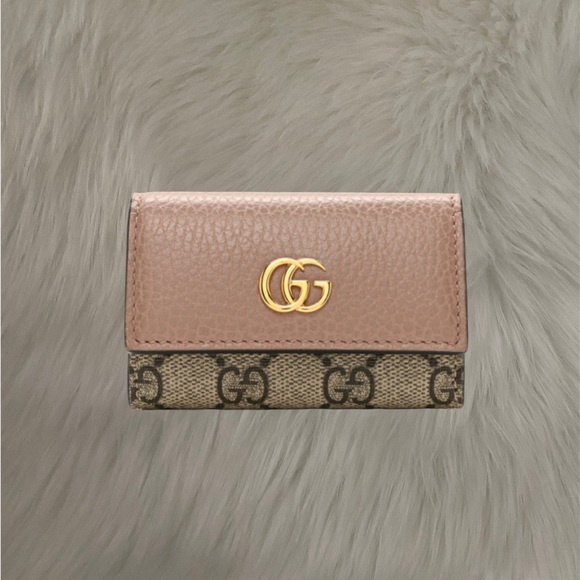 Dollar Calfskin GG Supreme Monogram Marmot 6Key Holder Case & Gucci Box included - Picture 6 of 10